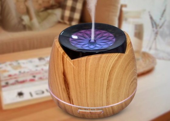 manica dell'umidificatore di aromaterapia del grano di legno dell'imitazione del Ministero degli Interni 400ml che alloggia l'umidificatore della casa dell'ufficio