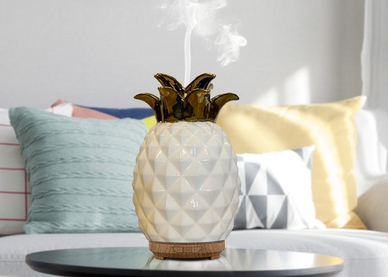 umidificatore bianco ceramico su ordinazione della foschia di aromaterapia del diffusore dell'olio dell'ananas 120ml